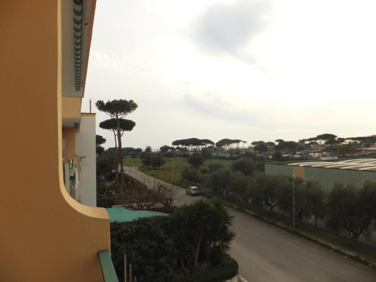 Complesso Riva Di Badino Apart otel Terracina Dış mekan fotoğraf